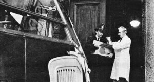 1950s photo of entrance to RSPCA Jermyn Street headquarters